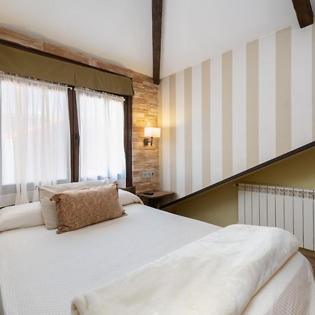 Cimavilla Rooms Gijón Buitenkant foto