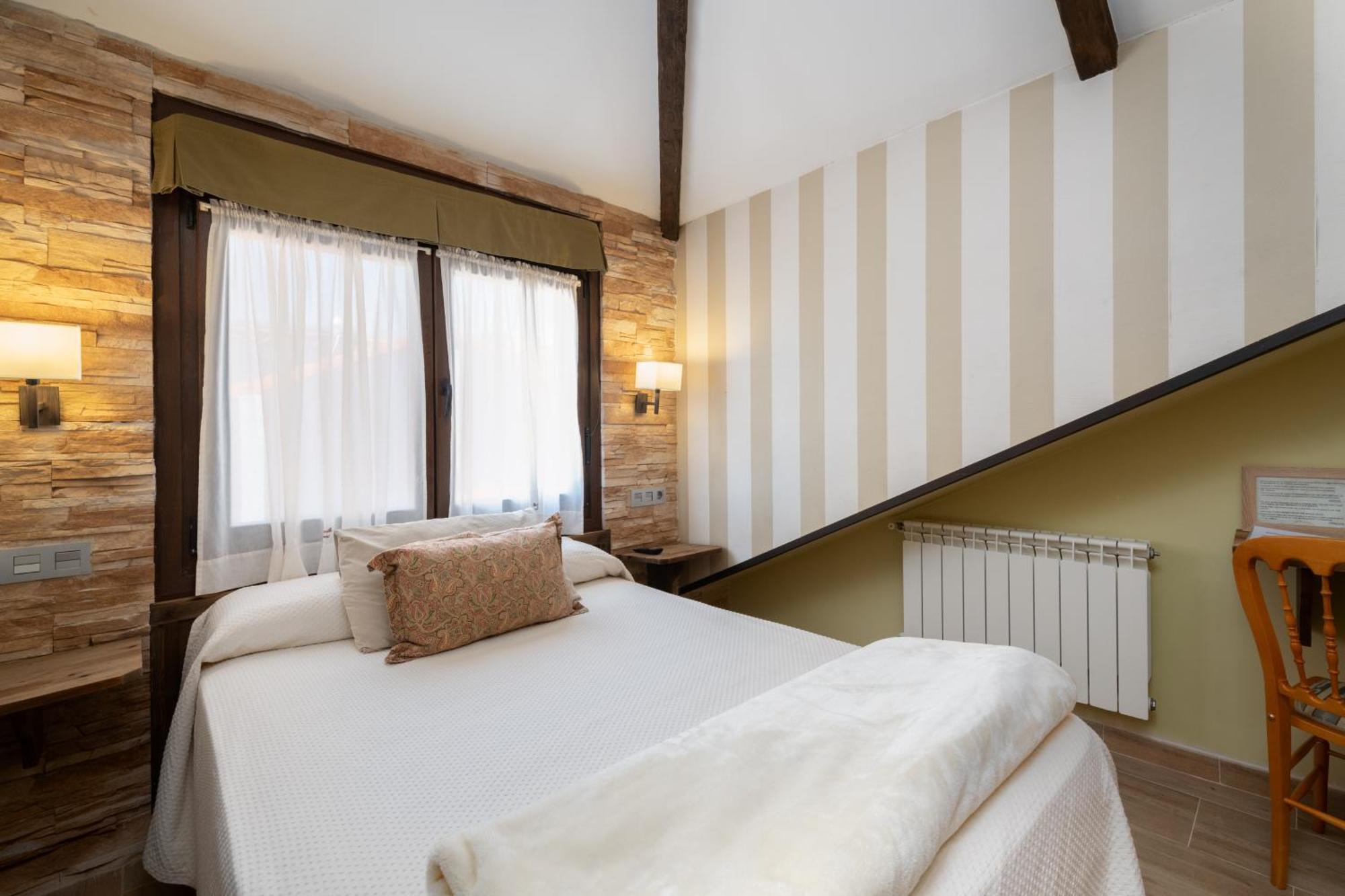 Cimavilla Rooms Gijón Buitenkant foto