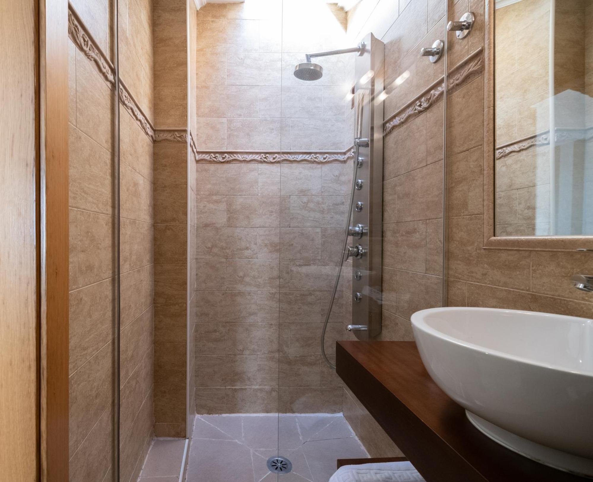 Cimavilla Rooms Gijón Buitenkant foto